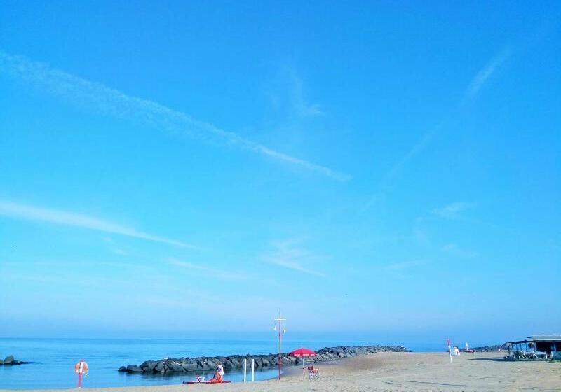 هتل Riviera Fiumicino