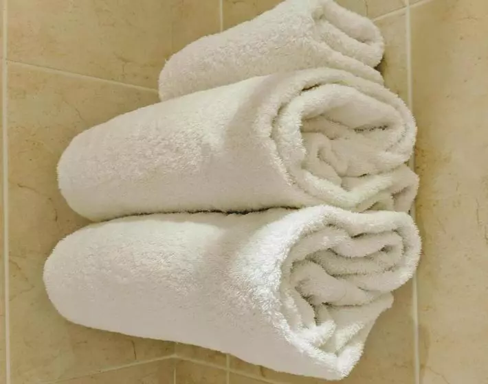 London Beach Country Hotel & Golf Club