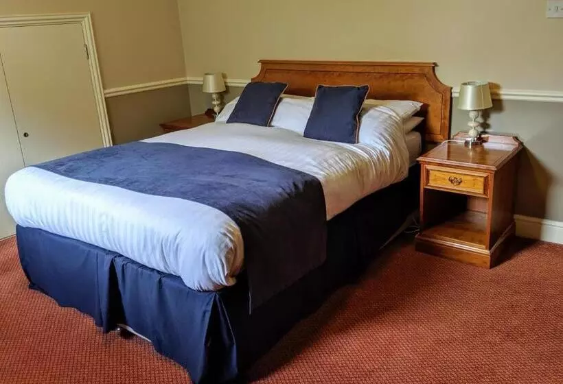 London Beach Country Hotel & Golf Club