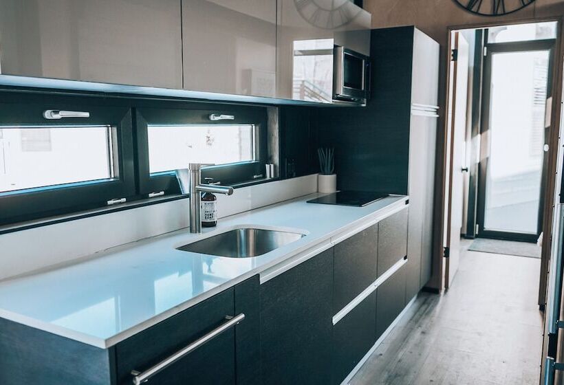 فندق فئة نجمة واحدة Powderhorn Lodging