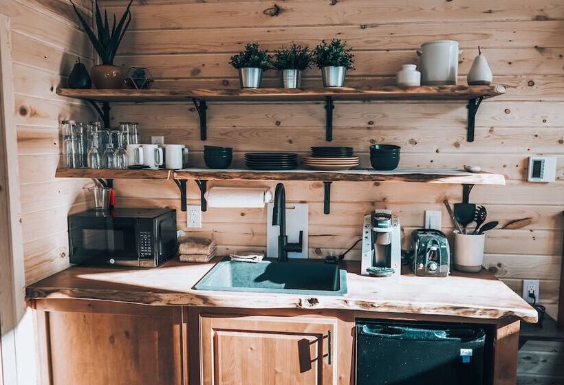 فندق فئة نجمة واحدة Powderhorn Lodging