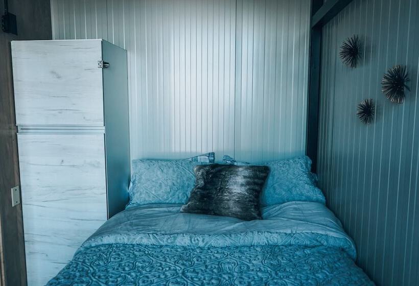 فندق فئة نجمة واحدة Powderhorn Lodging