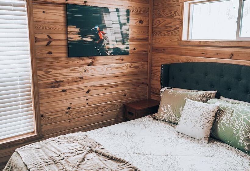 فندق فئة نجمة واحدة Powderhorn Lodging