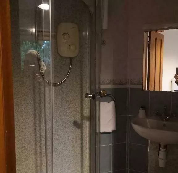 ペンション Granville Guest House