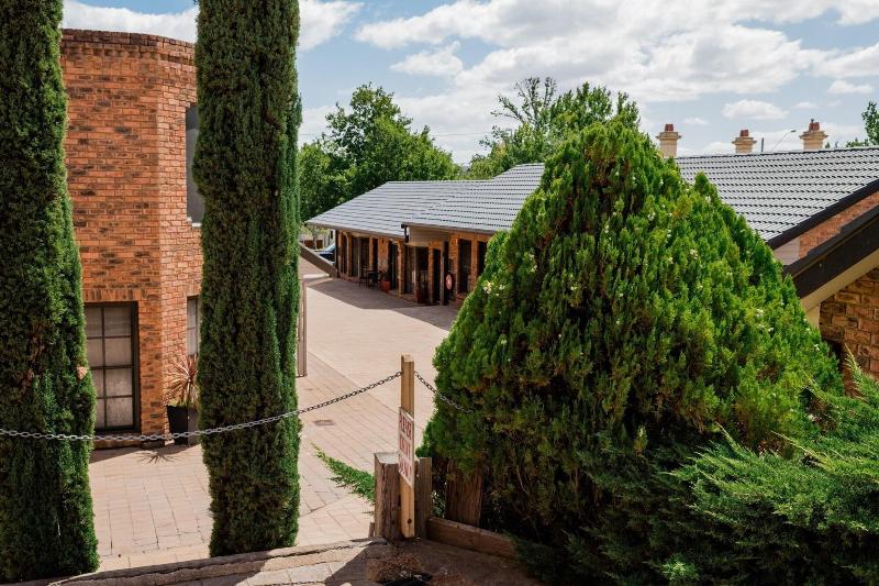 Castlemaine Colonial Motel And Apartments