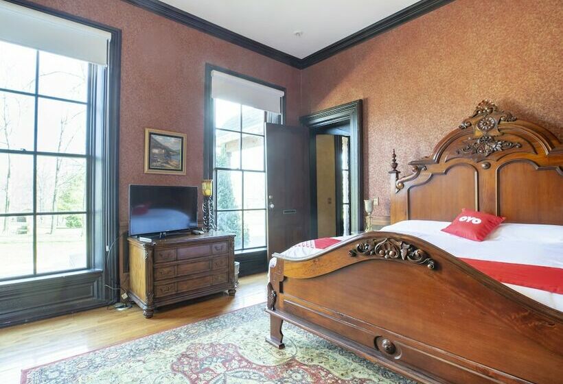 فندق Falls Of Rough Resort