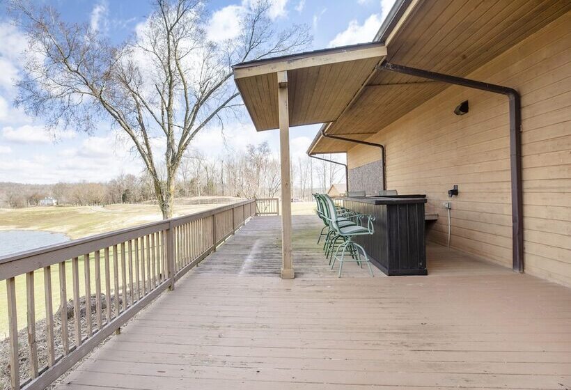 فندق Falls Of Rough Resort