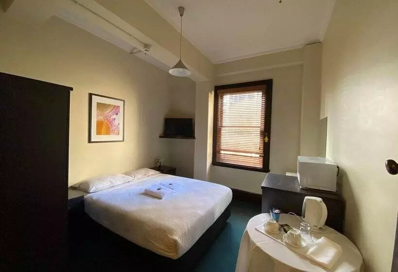 هتل The Occidental