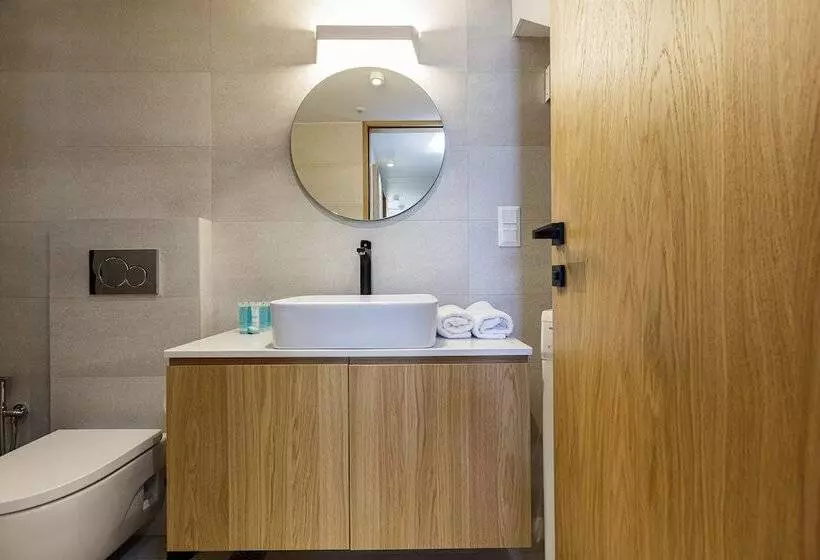 North Coast Seaside Suites