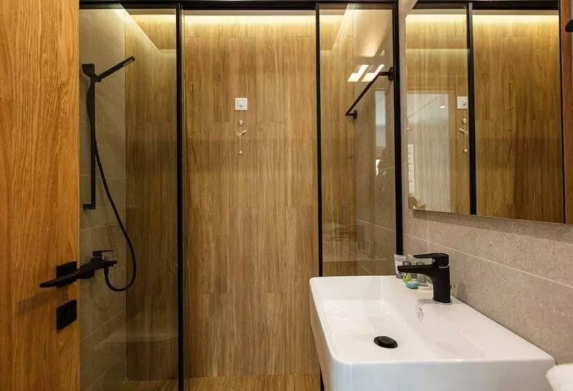 North Coast Seaside Suites