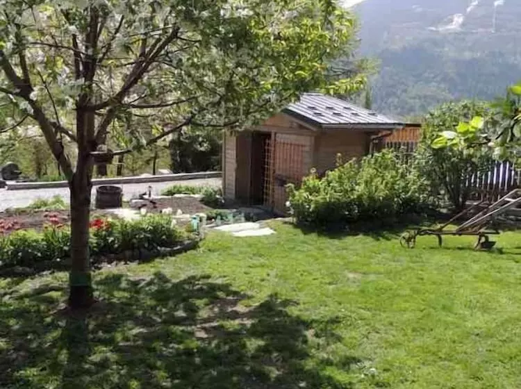 Majatalo Chambres D Hôtes   A La Bouge Hôtes