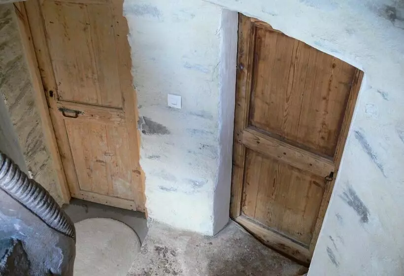 Majatalo Chambres D Hôtes   A La Bouge Hôtes