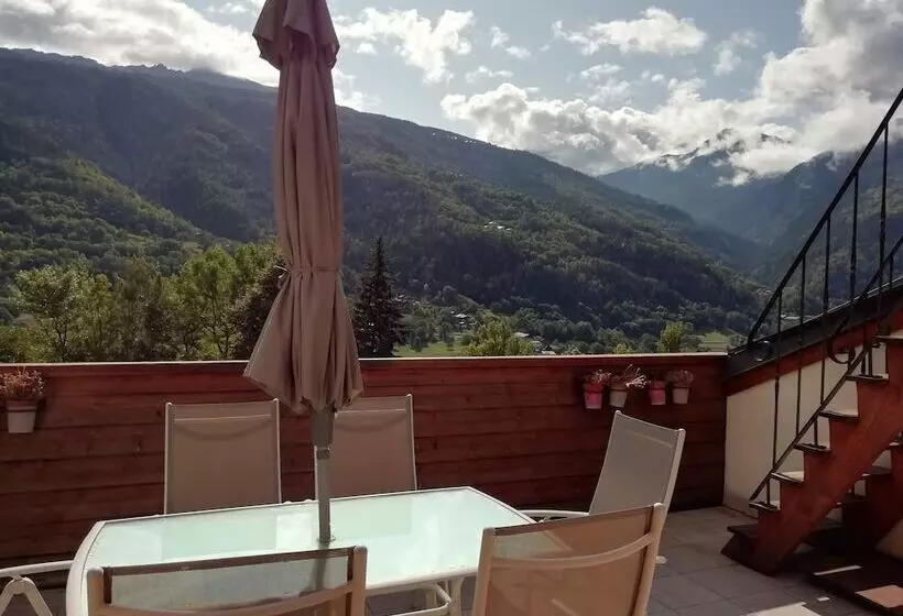 Majatalo Chambres D Hôtes   A La Bouge Hôtes