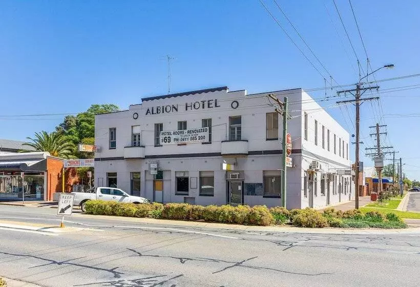 Albion Motel Finley