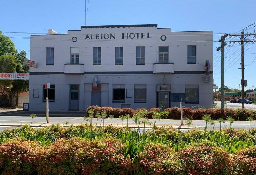 Albion Motel Finley