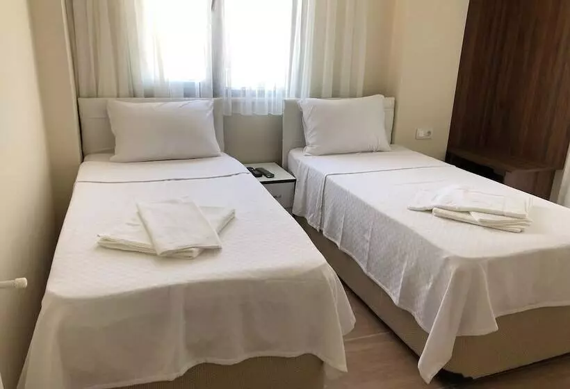 Deniz Otel
