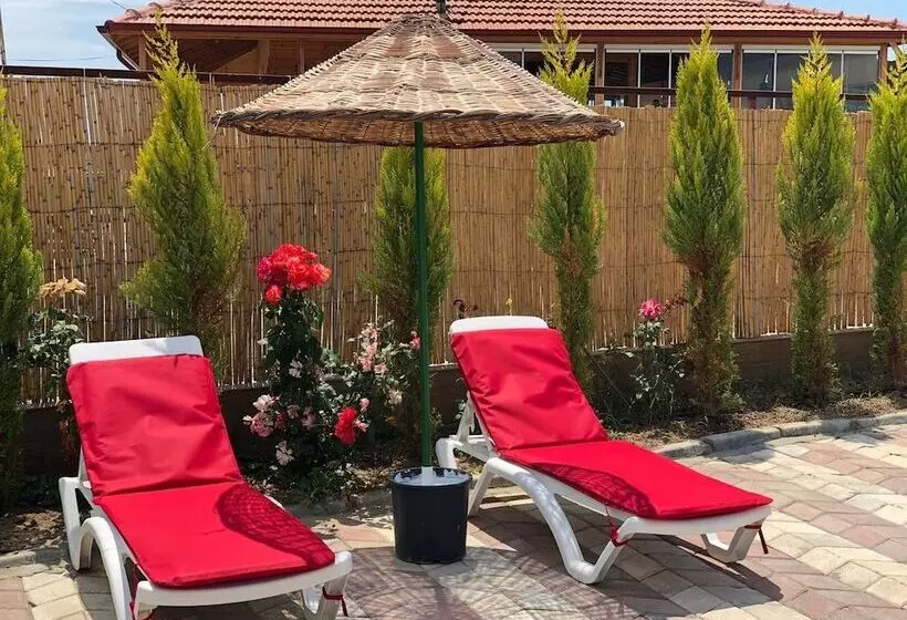 Deniz Otel