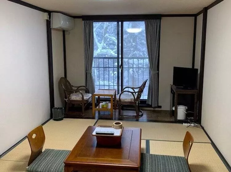 ホテル Komagatake Onsen