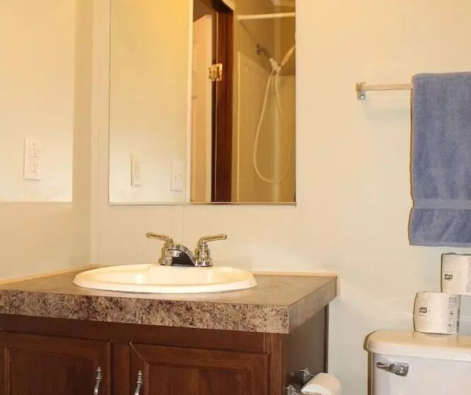 Hotelli Target Hospitality Odessa West Lodge