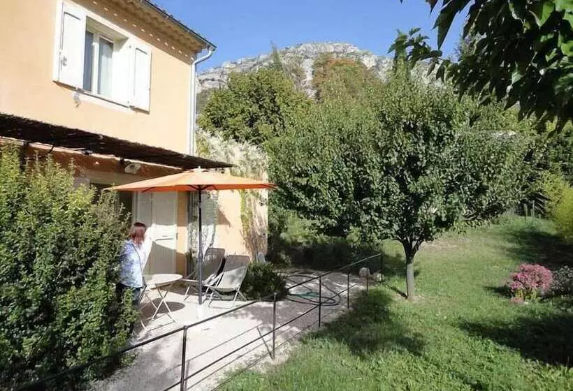 Aamiaismajoitus (B&B) Le Mas Du Loup