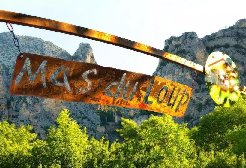 Aamiaismajoitus (B&B) Le Mas Du Loup