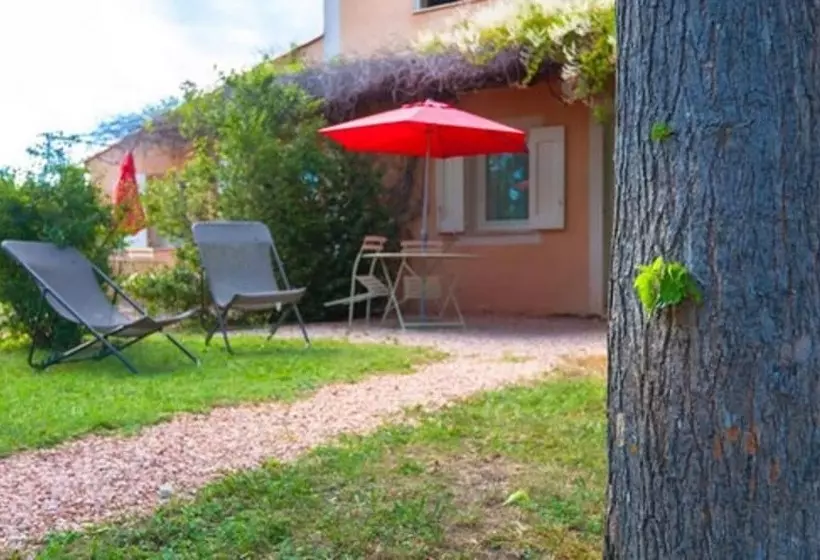 Aamiaismajoitus (B&B) Le Mas Du Loup