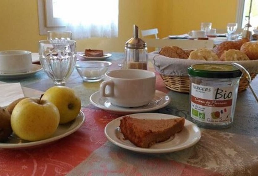 تختخواب و صبحانه Le Mas Du Loup