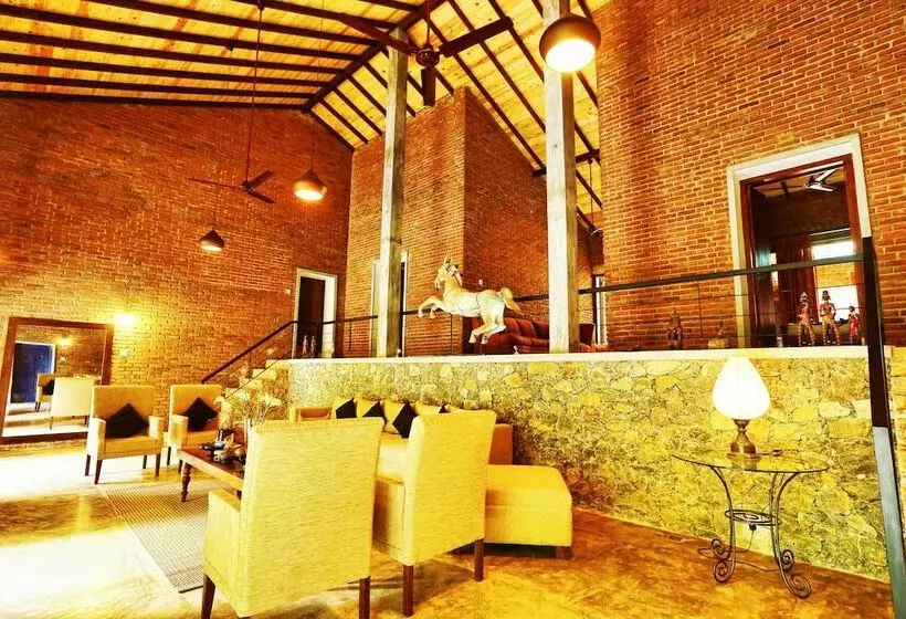 هتل Arsulana Eco Lodge & Ayurveda Spa