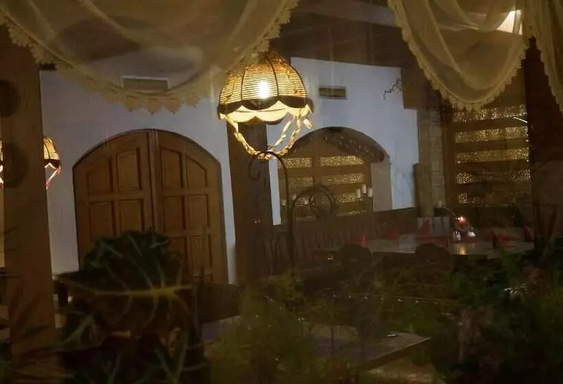 Majatalo Landgasthof Zur Schwärzenburg   Familie Zwicknagl