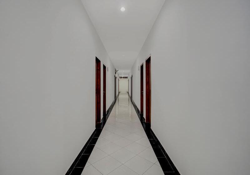 호텔 Ganandra Stay Denpasar