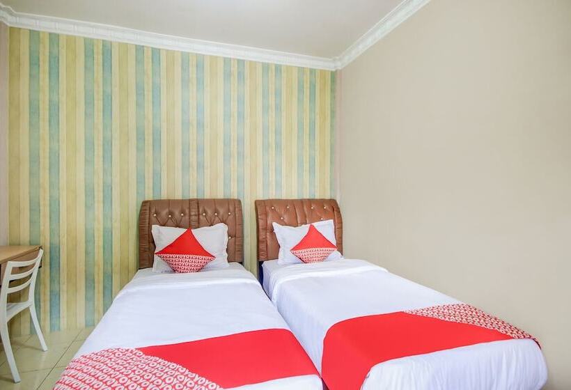 בית מלון כפרי Oyo 3389 Sonya Homestay