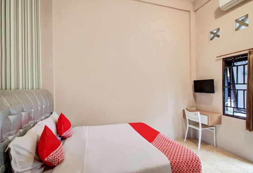 בית מלון כפרי Oyo 3389 Sonya Homestay