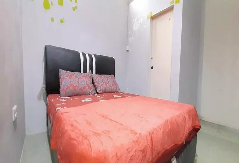 هتل Oyo 3414 Gurita Residence Syariah