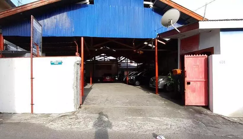 هتل Oyo 3414 Gurita Residence Syariah