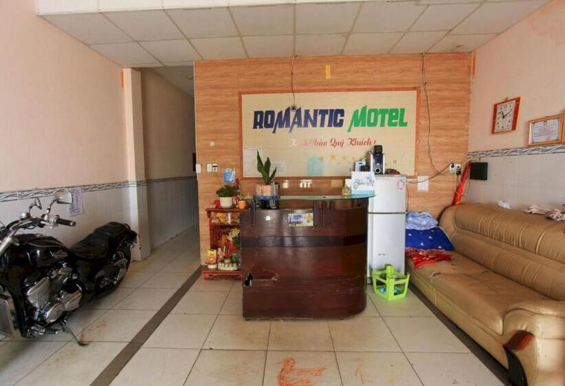 Spot On 1115 Romantic Motel