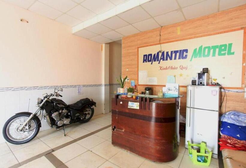 Spot On 1115 Romantic Motel