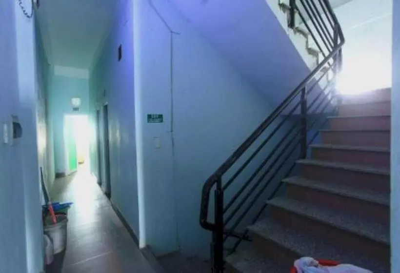 Spot On 1115 Romantic Motel