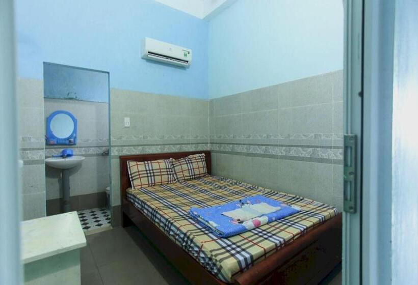 Spot On 1115 Romantic Motel