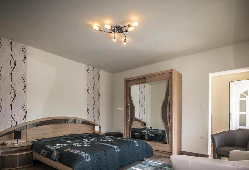 مبيت وإفطار Bokor Vendégház