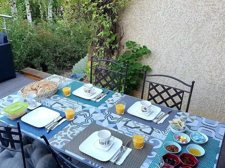 تختخواب و صبحانه Chambres D Hotes La Bonne étoile