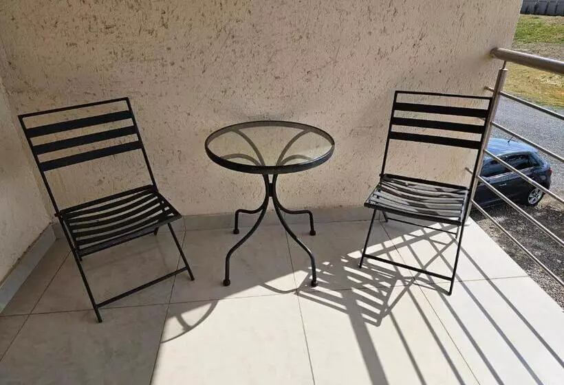 Booth Suite Hotel Mafikeng