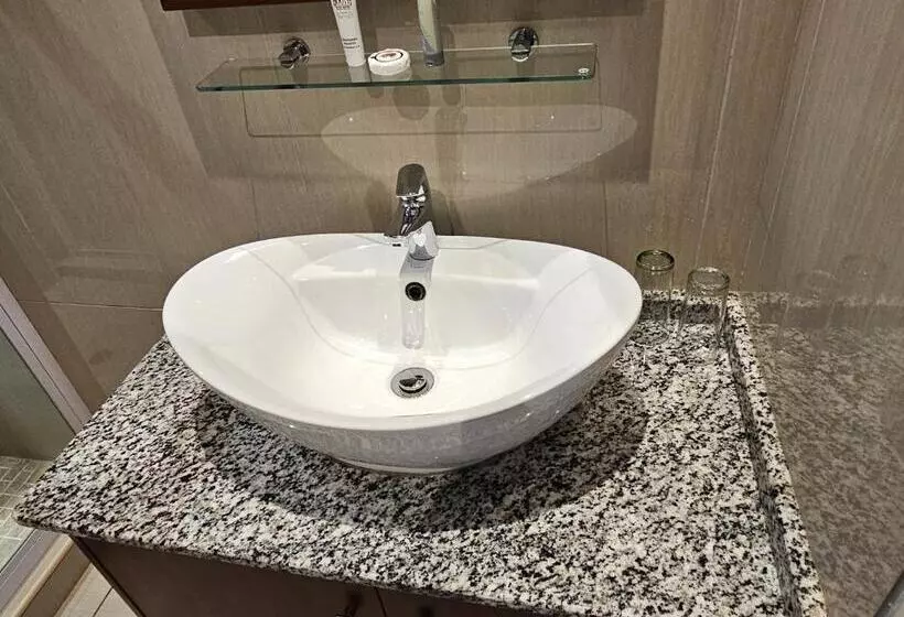 Booth Suite Hotel Mafikeng