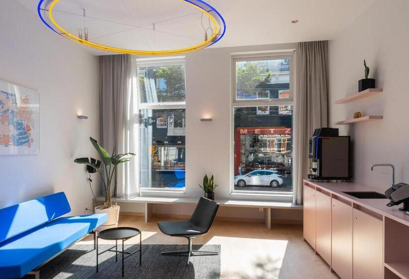 בית מלון כפרי 171. Urban Design