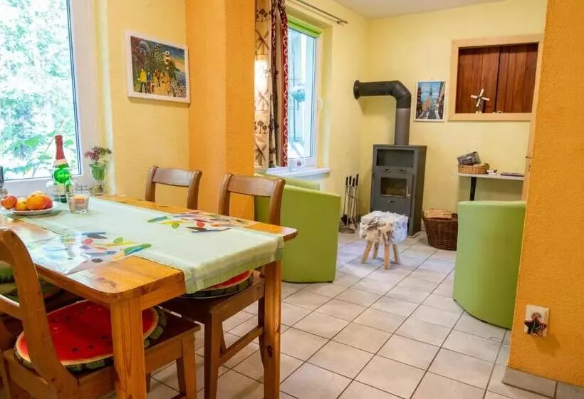 Hotelli Bungalow In Gristow