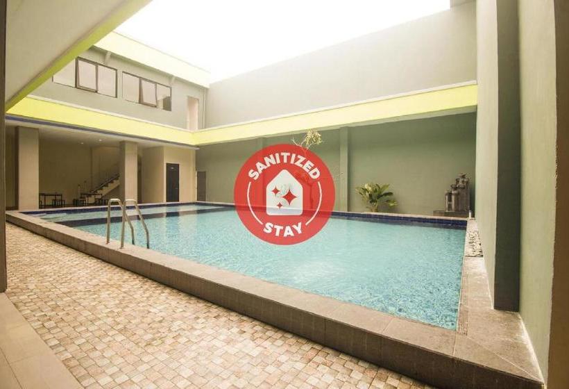 فندق Capital O 3327 Grand Tawiri