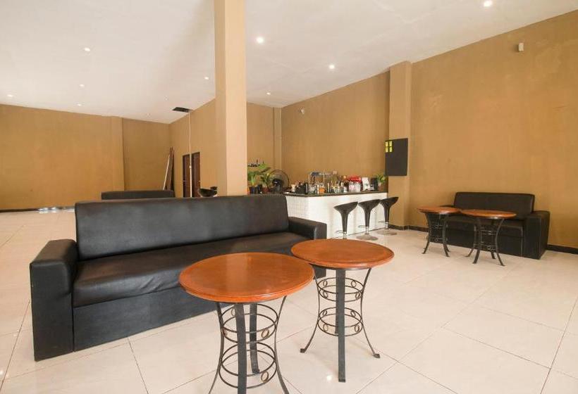 فندق Capital O 3327 Grand Tawiri