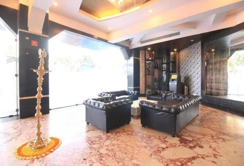 Hotel Collection O  Rr Boutique