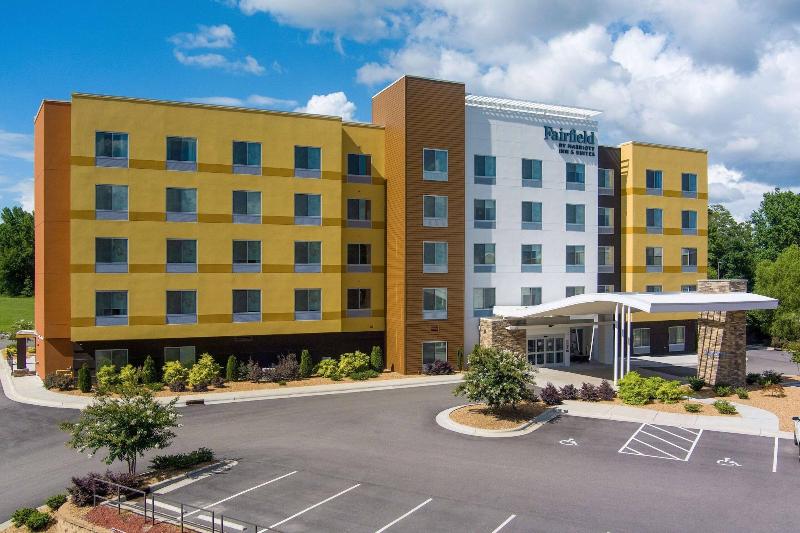 בית מלון כפרי Fairfield Inn & Suites Rocky Mount