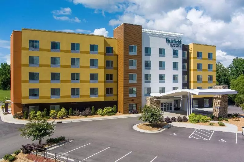 ホテル Fairfield Inn & Suites Rocky Mount