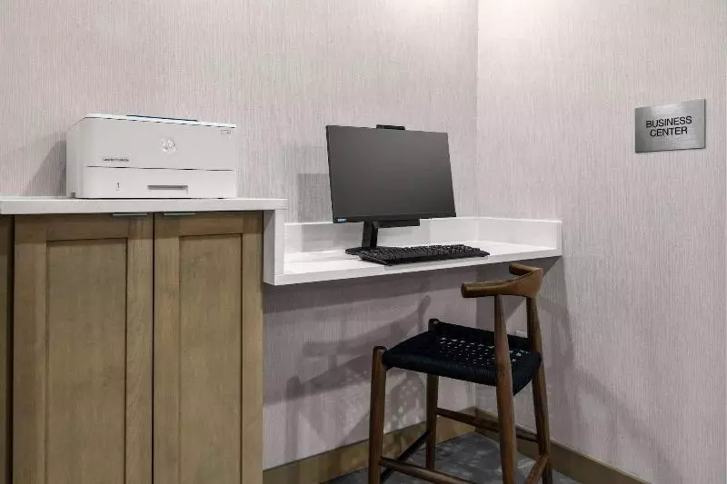 ホテル Fairfield Inn & Suites Rocky Mount